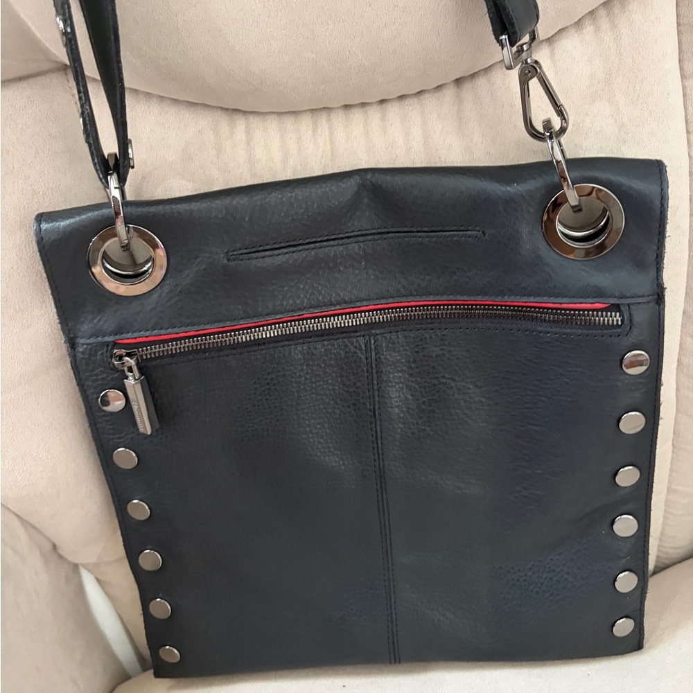 Hammitt Large Montana Adjustable Black Leather Shoulder/Crossbody Bag - Picture 3 of 16